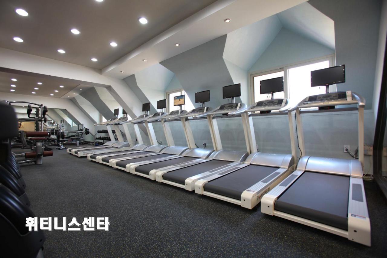 Cheongpyeong Family Hotel Капхён Экстерьер фото