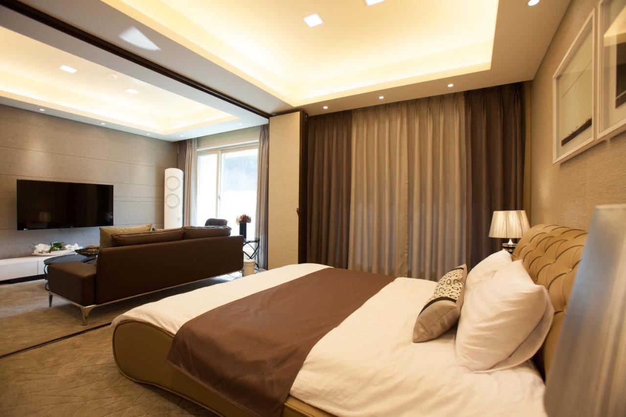 Cheongpyeong Family Hotel Капхён Экстерьер фото